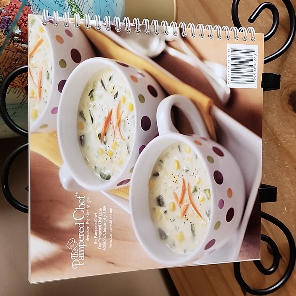 Pampered Chef cookbook lot of 3 - Picture 11 of 16